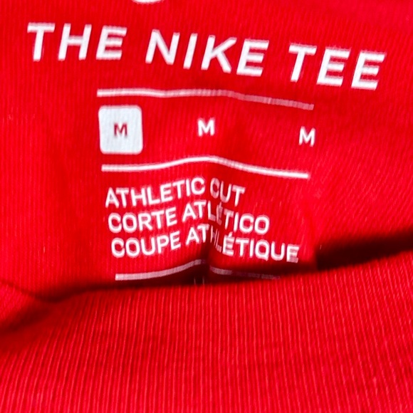 The Nike tee new with tag medium boys 6397 - Picture 4 of 5